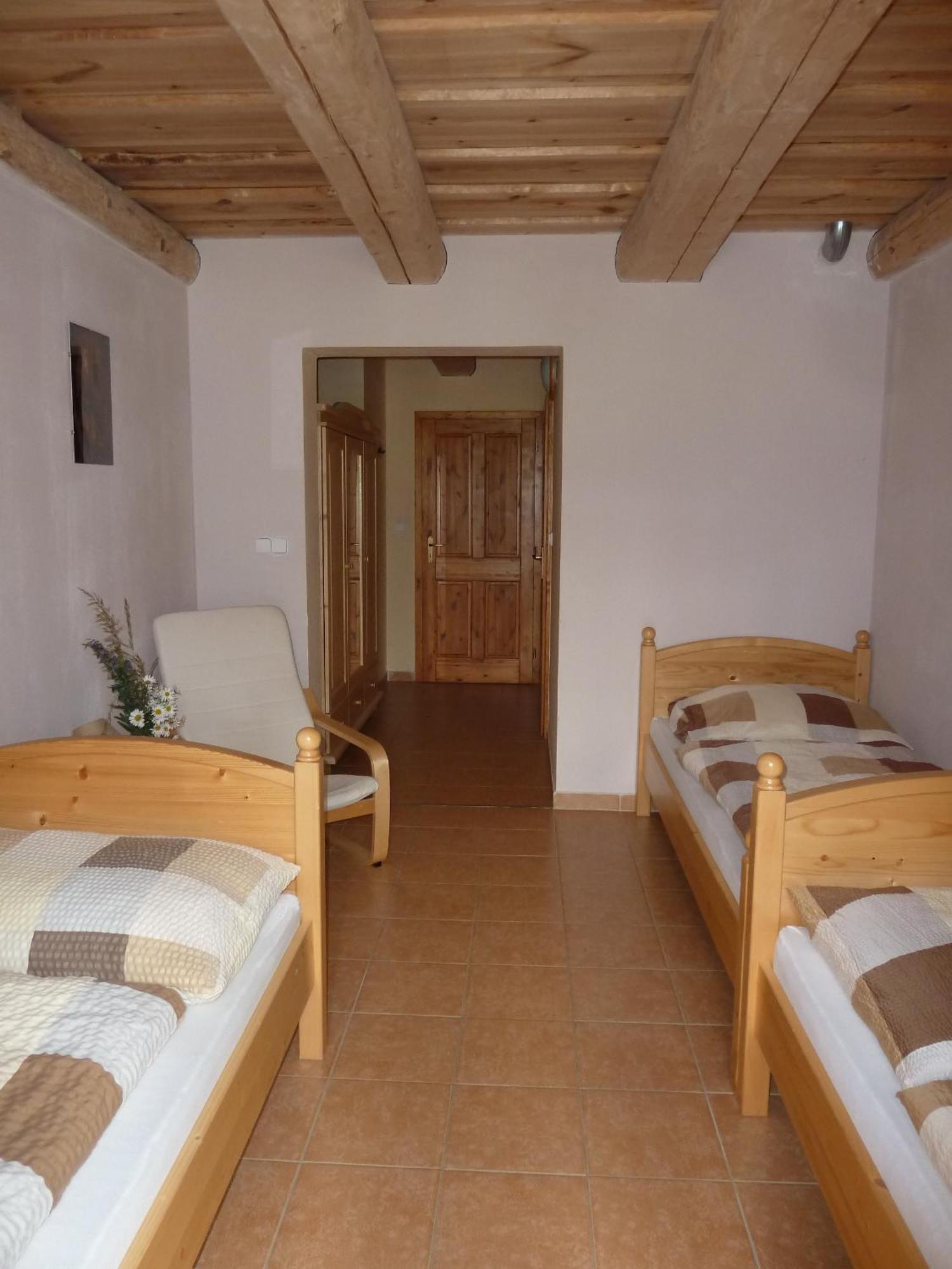 Q Ranch Hotel Bezdekov  Exterior photo